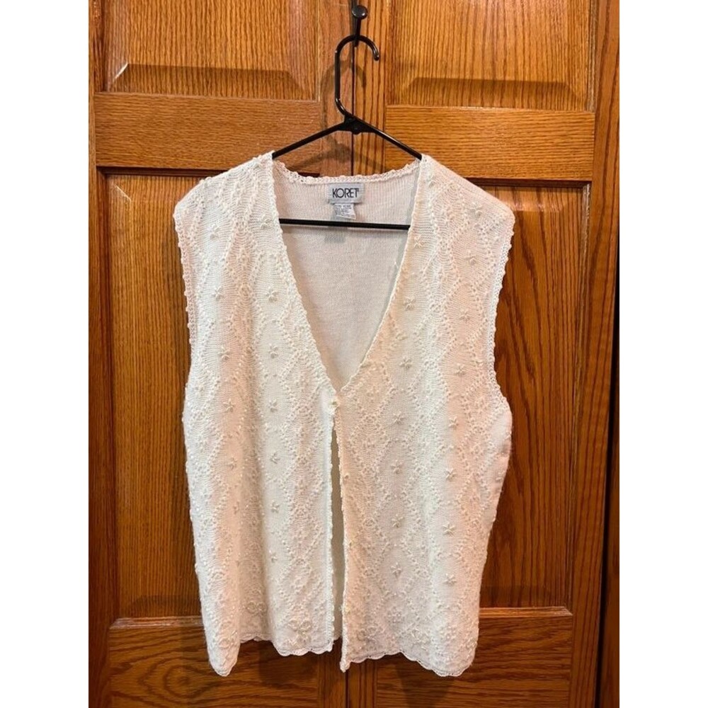 Vintage Koret Women’s L White Knit Sweater Vest Pearl Beaded Floral Cottagecore